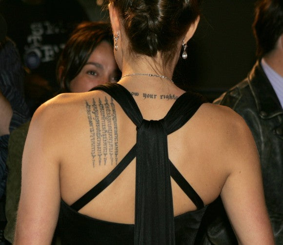 Angelina Jolie budhist tattoo